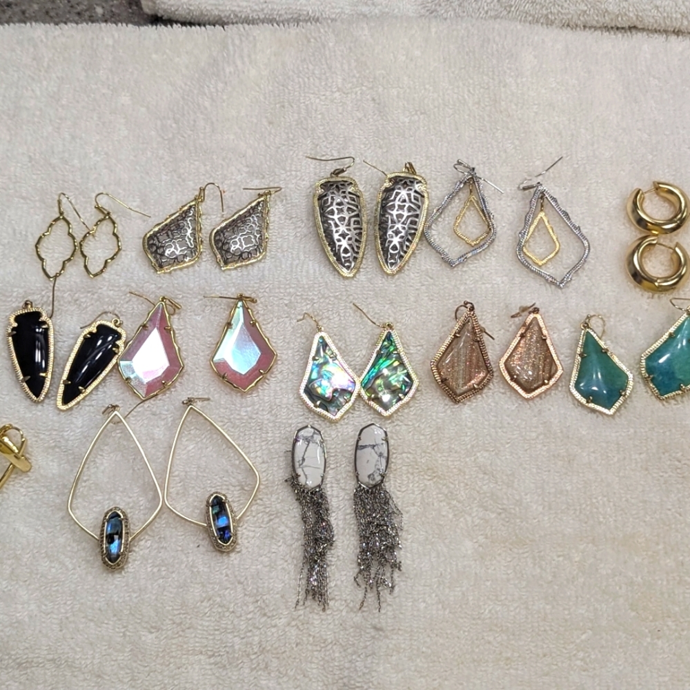13 pair Kendra Scott Earrings Lot